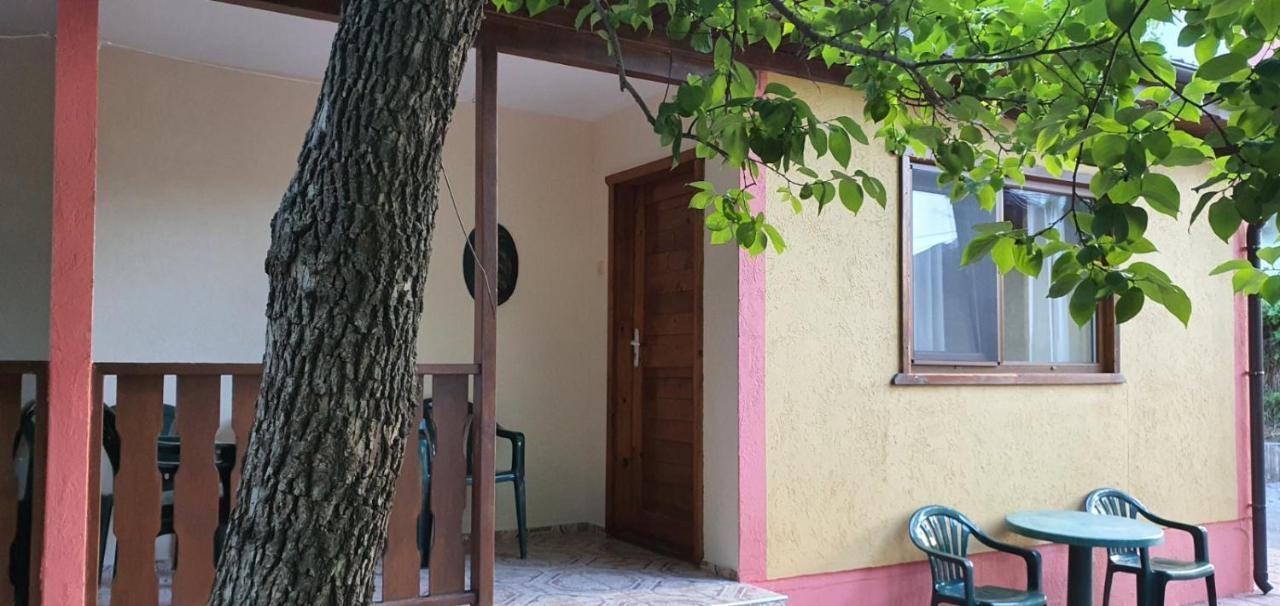 Villas Chinara Кранево Екстериор снимка